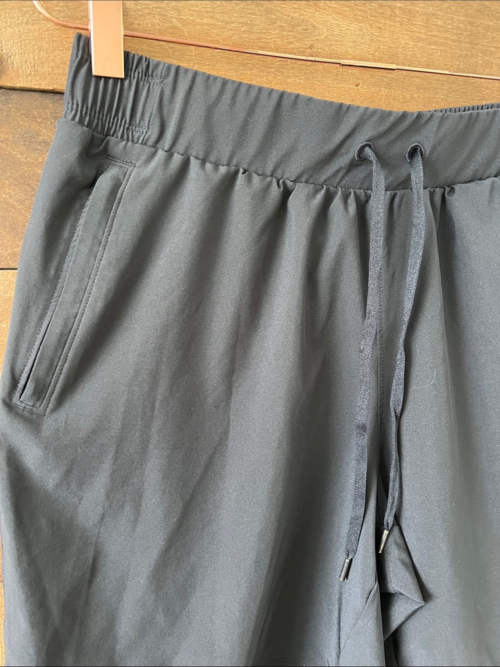 CALIA Women's Journey Truelight Woven 8โ Bermuda Short in Black Size Medium - Picture 3 of 7
